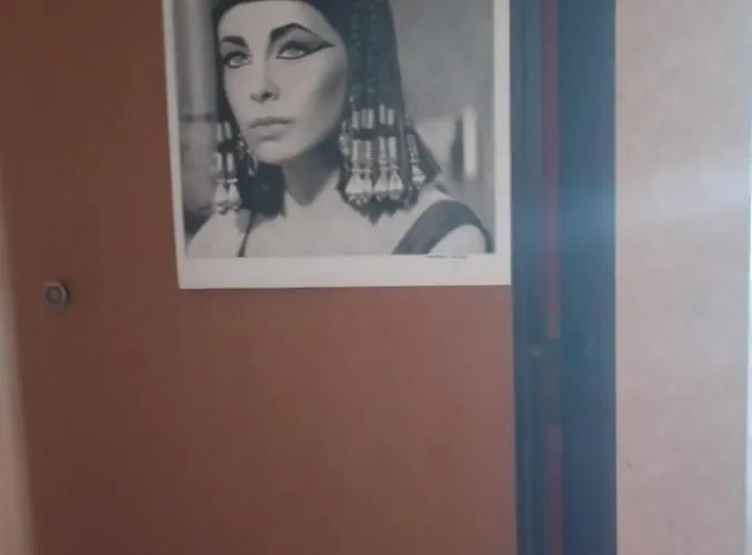 Alojamento de Acomodação e Pequeno-almoço Cleopatra