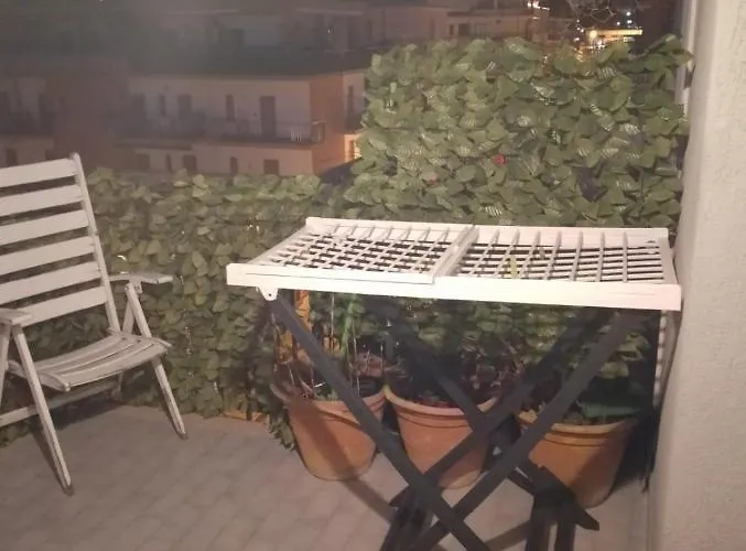 Alojamento de Acomodação e Pequeno-almoço Cleopatra Scalea