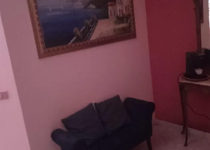 Alojamento de Acomodação e Pequeno-almoço Cleopatra Scalea